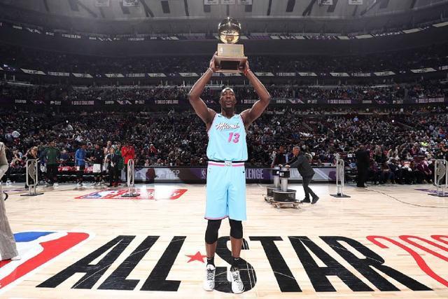 爱德华兹27分唐斯27+12 森林狼大胜掘金2-0